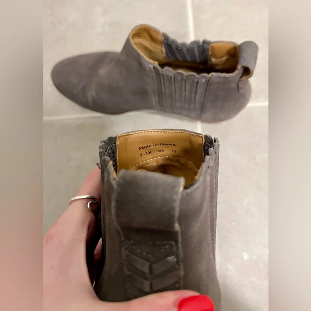 Jack Rogers Women’s Charcoal Suede Ankle Booties - Picture 9 of 9